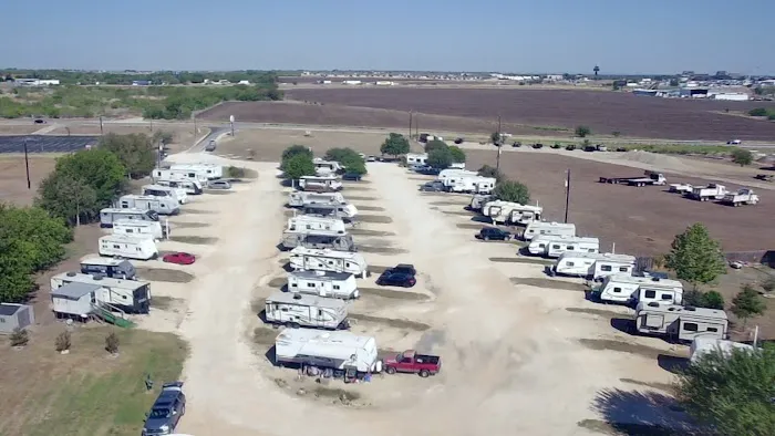 Patriot RV Park - Seguin Picture 2