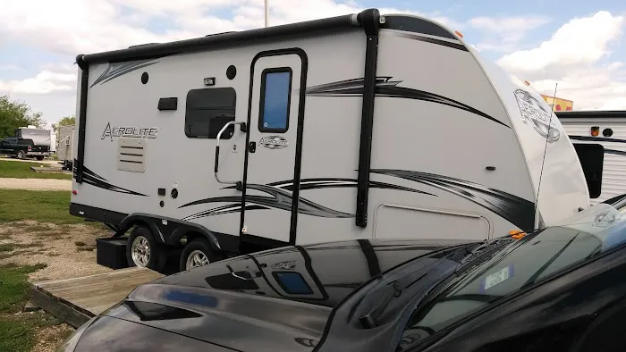 Seguin Hilltop RV Park Picture 1