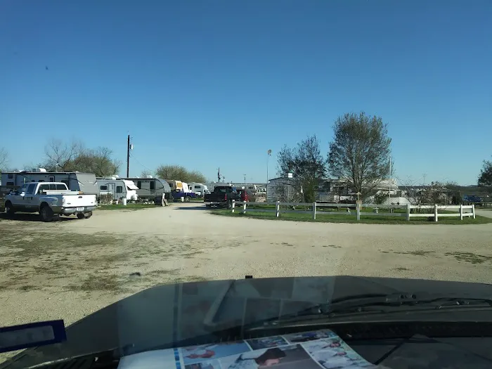 Seguin Hilltop RV Park Picture 5