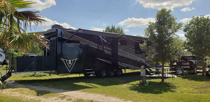 Windmill RV ParkLLC Picture 3