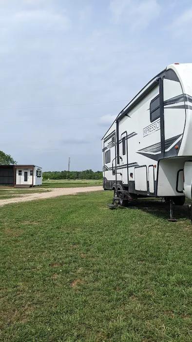 Home Again RV Park Picture 1