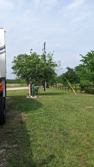 Home Again RV Park Picture 4