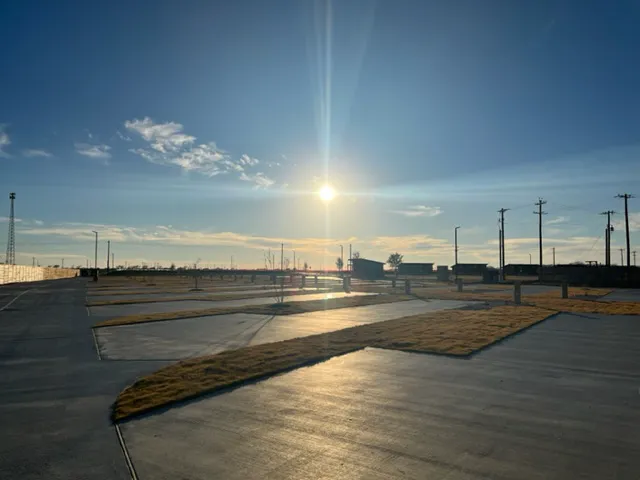 The Old El Camino Motocourt and RV Resort Picture 3