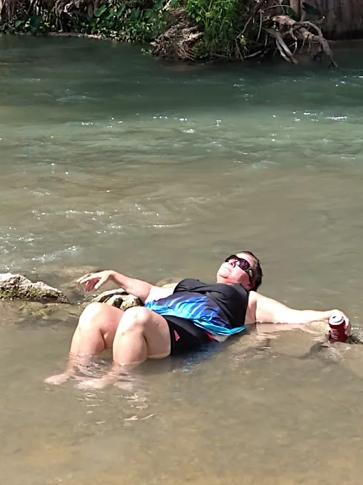 Blind Salamander RV Park Picture 1