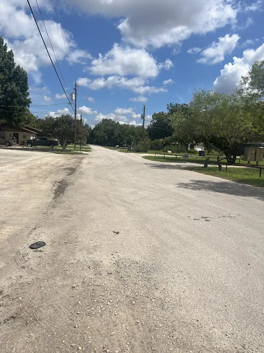 Sunny Acres Park Picture 3