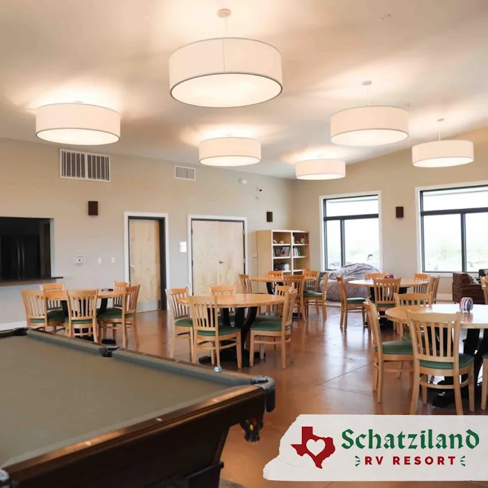 Schatziland RV Resort Picture 8