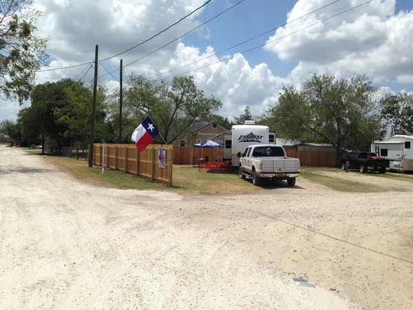 Tejas Extended Stay RV Park Picture 5