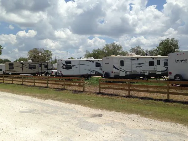Tejas Extended Stay RV Park Picture 1