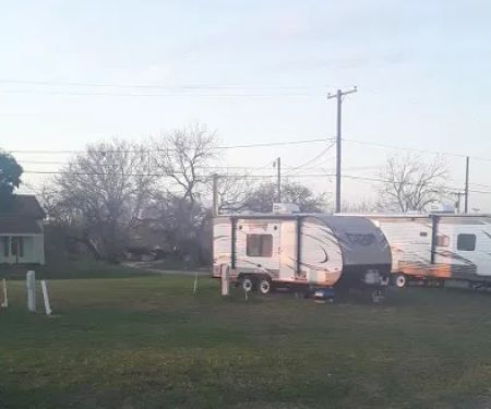 Hill Top RV Park Karnes County Runge
