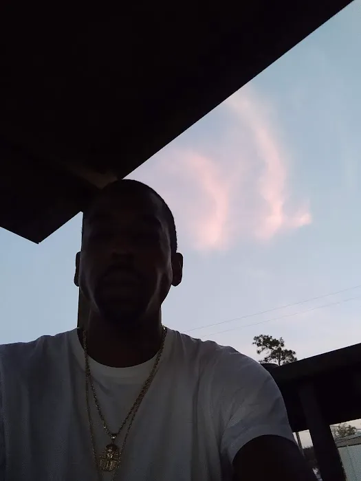 Wayside RV Mobile Home Village Picture 6