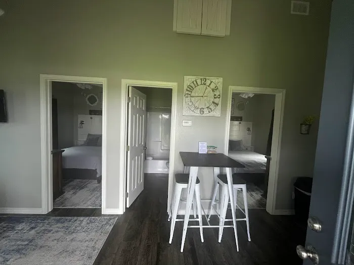 Southbound RV Park and Cabins Picture 9