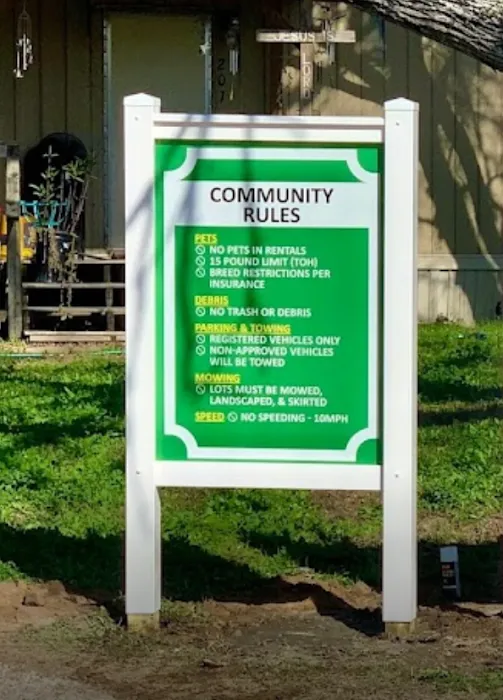 Sun Country RV Park Picture 5