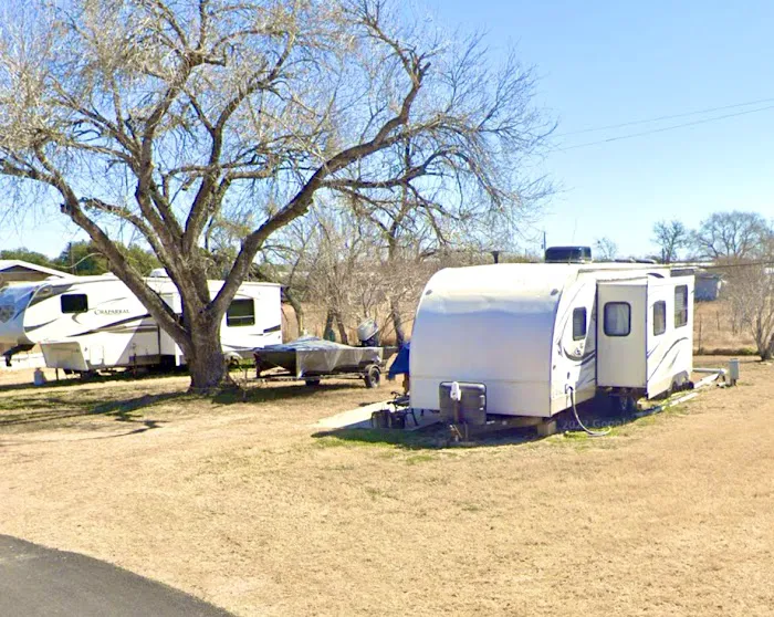 Sun Country RV Park Picture 1