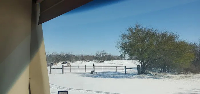 Windmill Crossing RV Park Picture 1