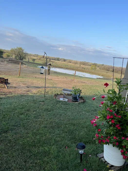 Windmill Crossing RV Park Picture 9