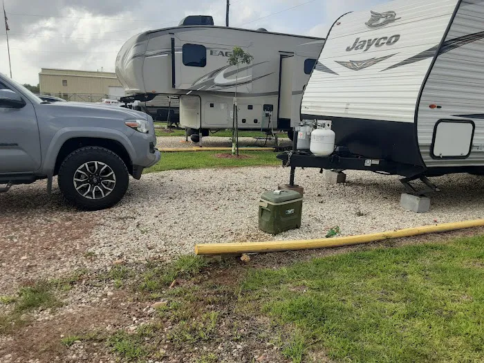 A&A RV PARK Picture 5