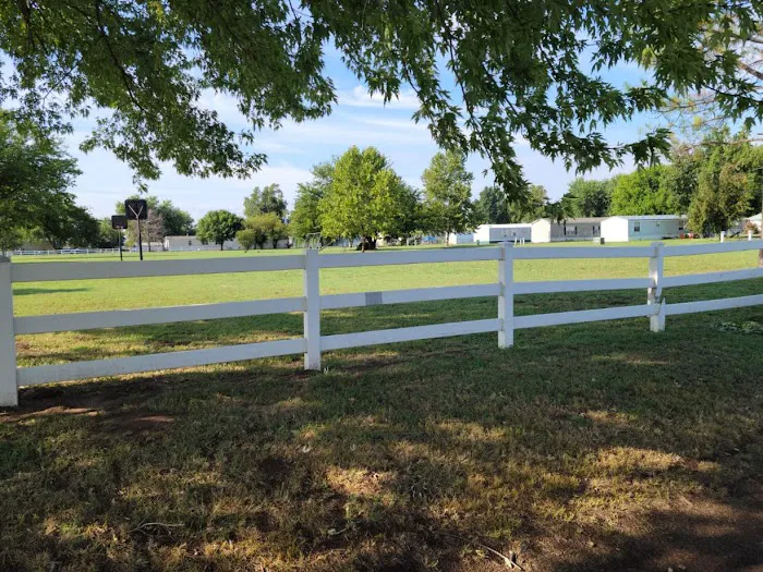 Lexington Village Picture 4