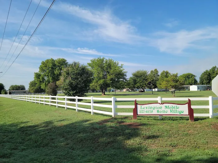 Lexington Village Picture 3