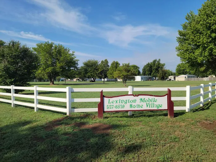 Lexington Village Picture 7