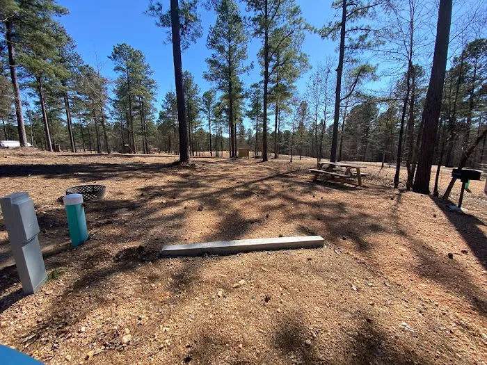 Kick it Back RV Park Picture 5