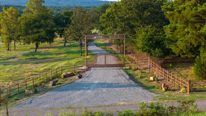 Over the Hill RV Park Picture 10
