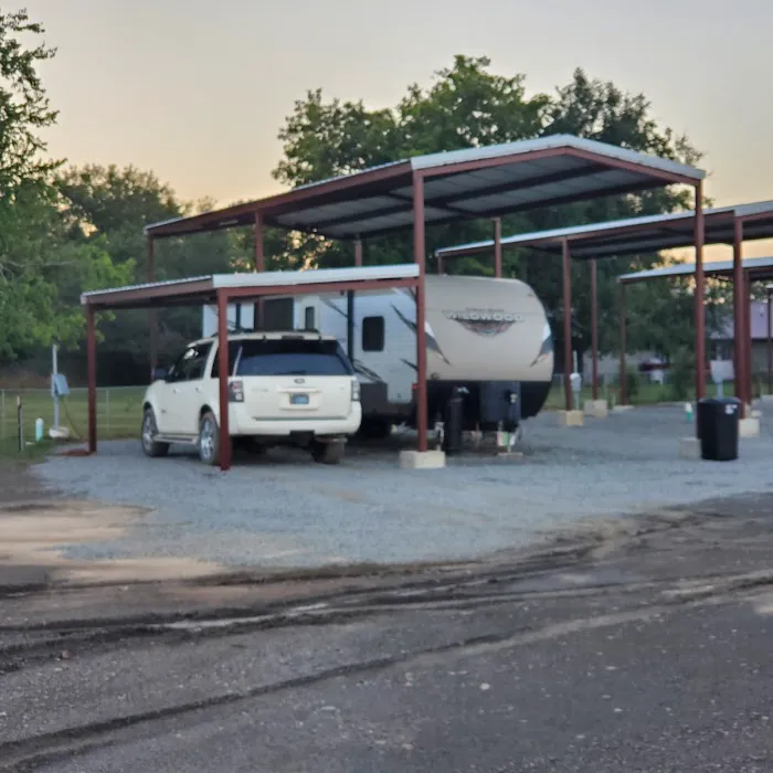 STEPPIN' UP RV PARK, LLC Picture 2