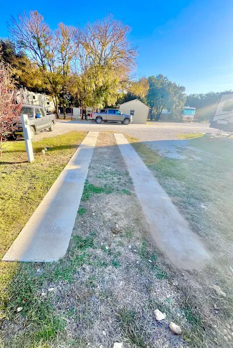 J's RV Park Picture 4