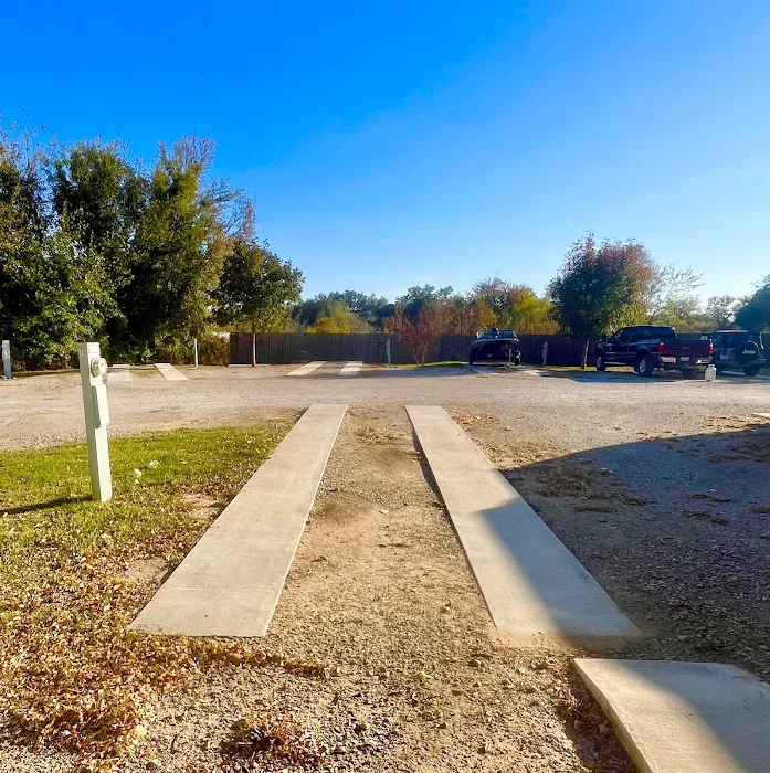 J's RV Park Picture 6