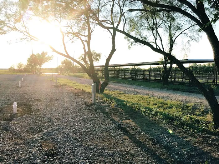 1994 Ranch RV Park Picture 8