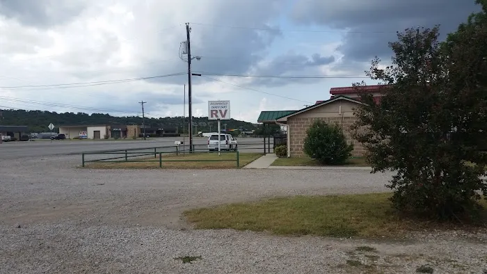 Shady Oaks RV Park Picture 7