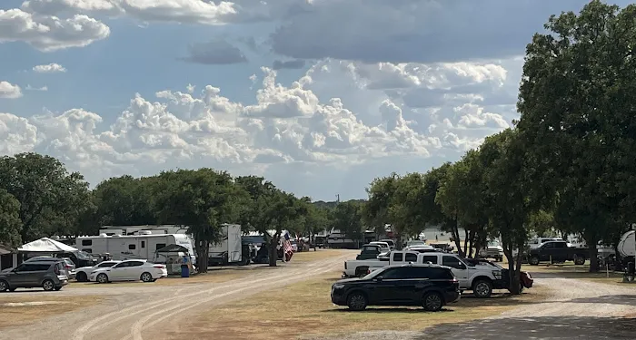 Sandy Beach RV Park Picture 6