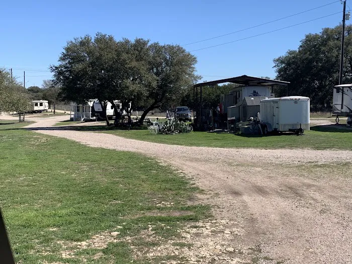 Basecamp RV Picture 10