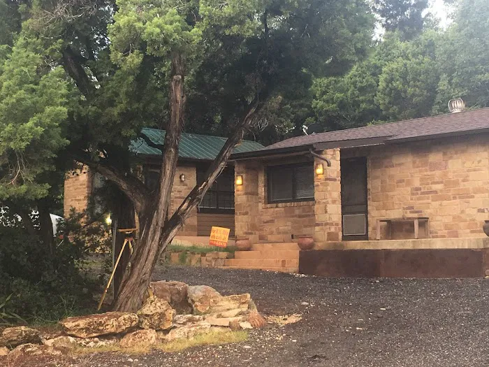 Old 1431 RV Park Picture 7