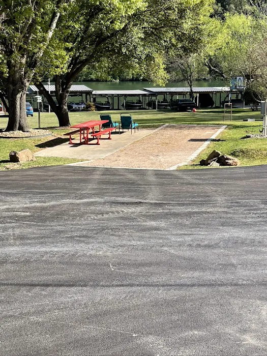 Riverbend RV Park / Lake Austin Picture 9