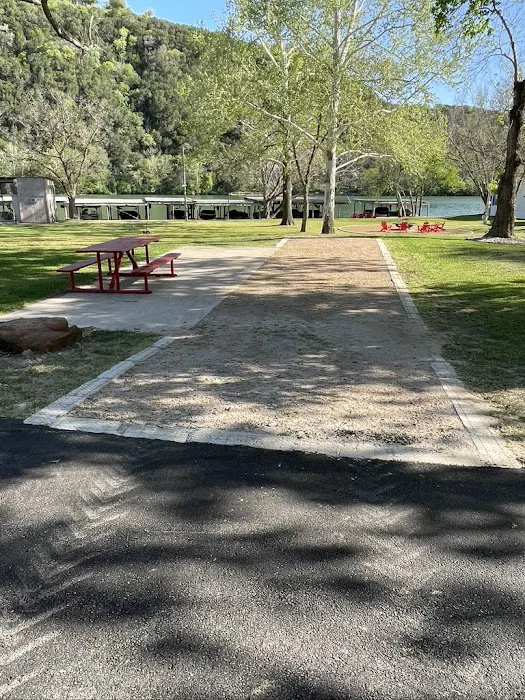 Riverbend RV Park / Lake Austin Picture 10