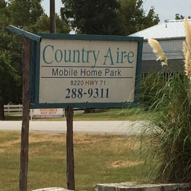 Country Aire Mobile Home Park Picture 5
