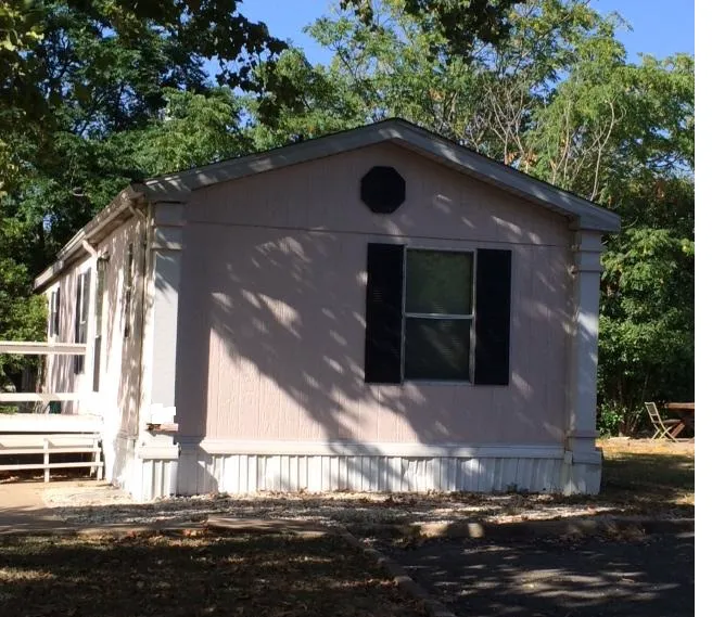 Country Aire Mobile Home Park Picture 8