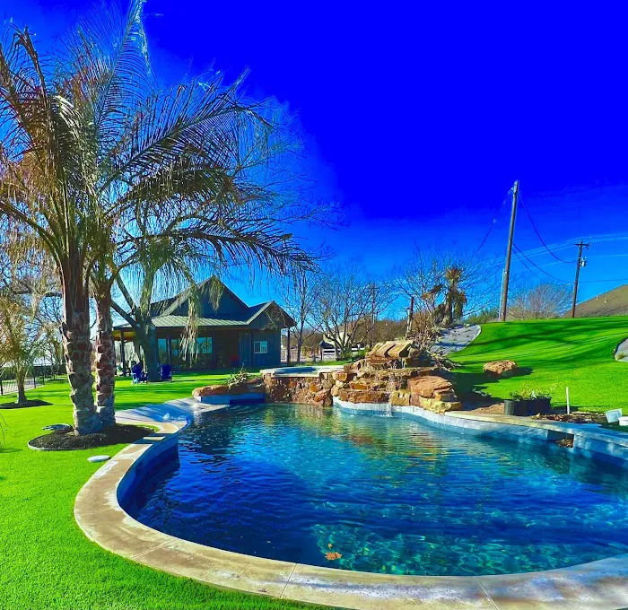 Buda Place RV Resort Picture 2