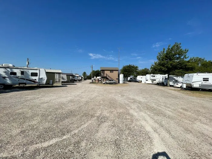 Route 81 RV Park Picture 7