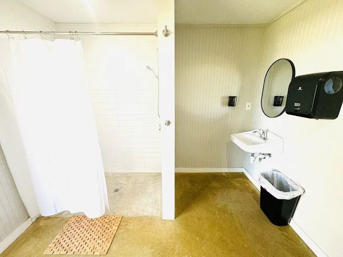 Flying Horse RV Park Picture 5