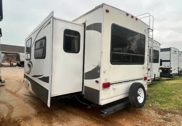 The Oak RV Park & Campground Picture 6