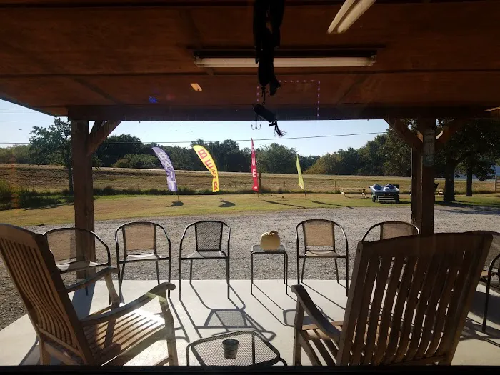 The Oak RV Park & Campground Picture 3