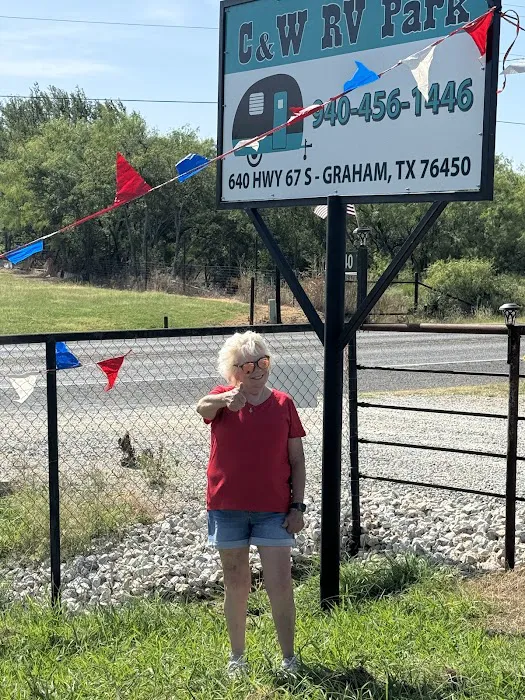 C&W RV Park Picture 7