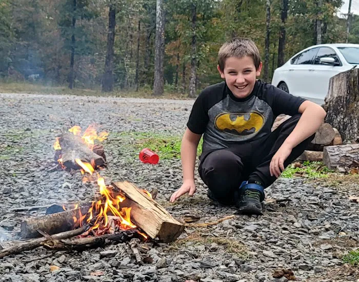 Cherokee RV Hideaway Picture 10