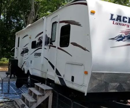 Cherokee RV Hideaway