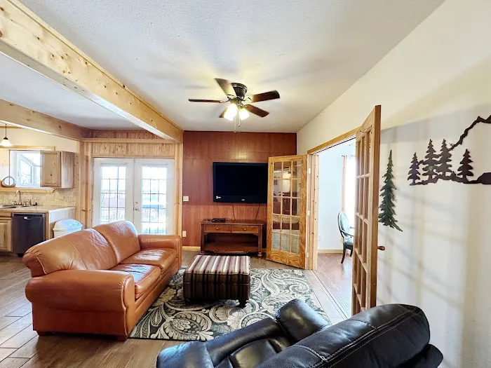 Mockingbird Mountain Resort Picture 6