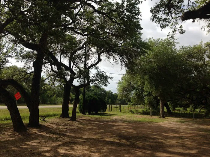 D and L's RV Park Picture 3