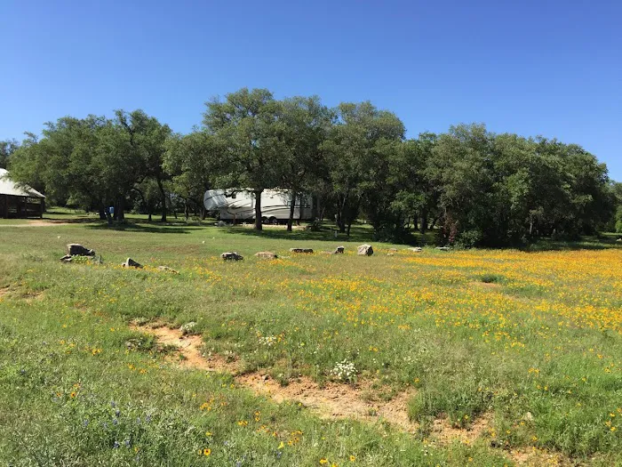 Hill Country Lakes RV Campground Picture 8