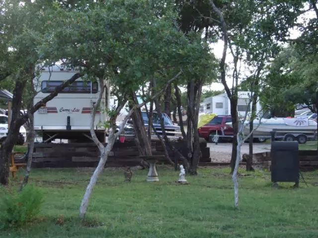 Pace Bend RV Park Picture 4