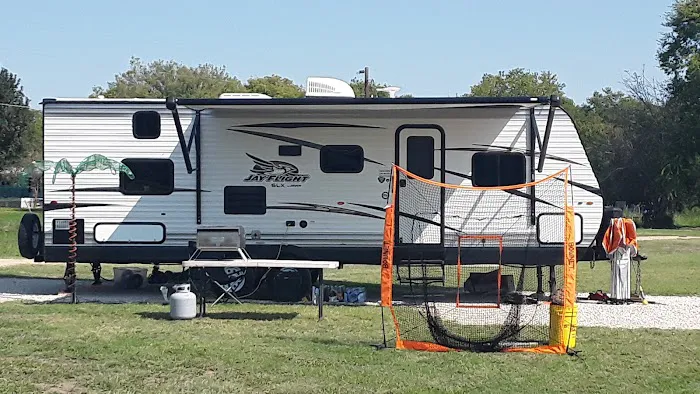 HI-Cotton RV Park Picture 1